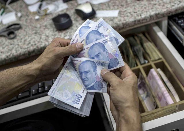 Asgari ücret zammı için geri sayım başladı Asgari ücret zammı için geri sayım başladı