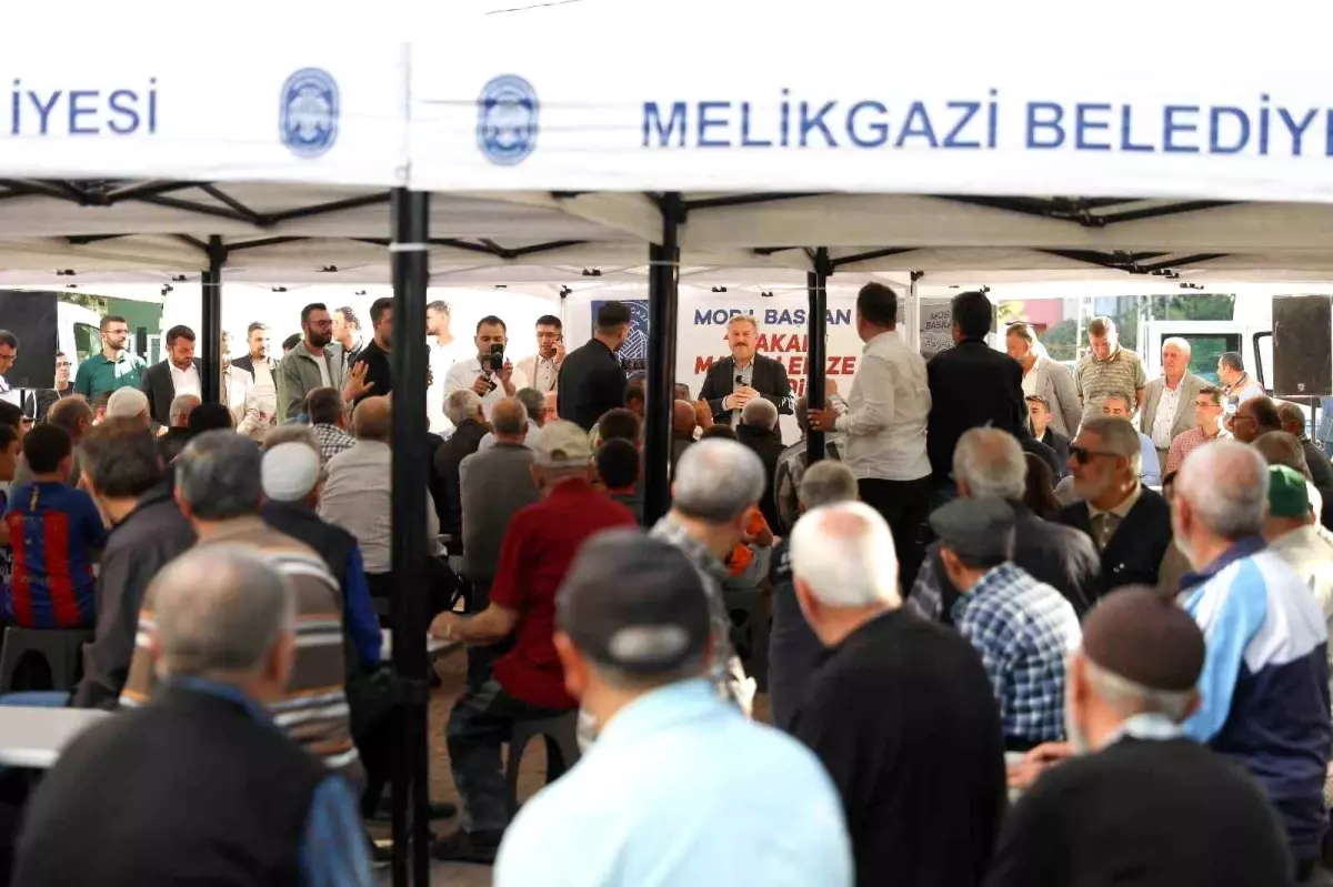 Melikgazi\'de \'Mobil Başkan\' Uygulamasıyla Vatandaşlarla Birebir İletişim