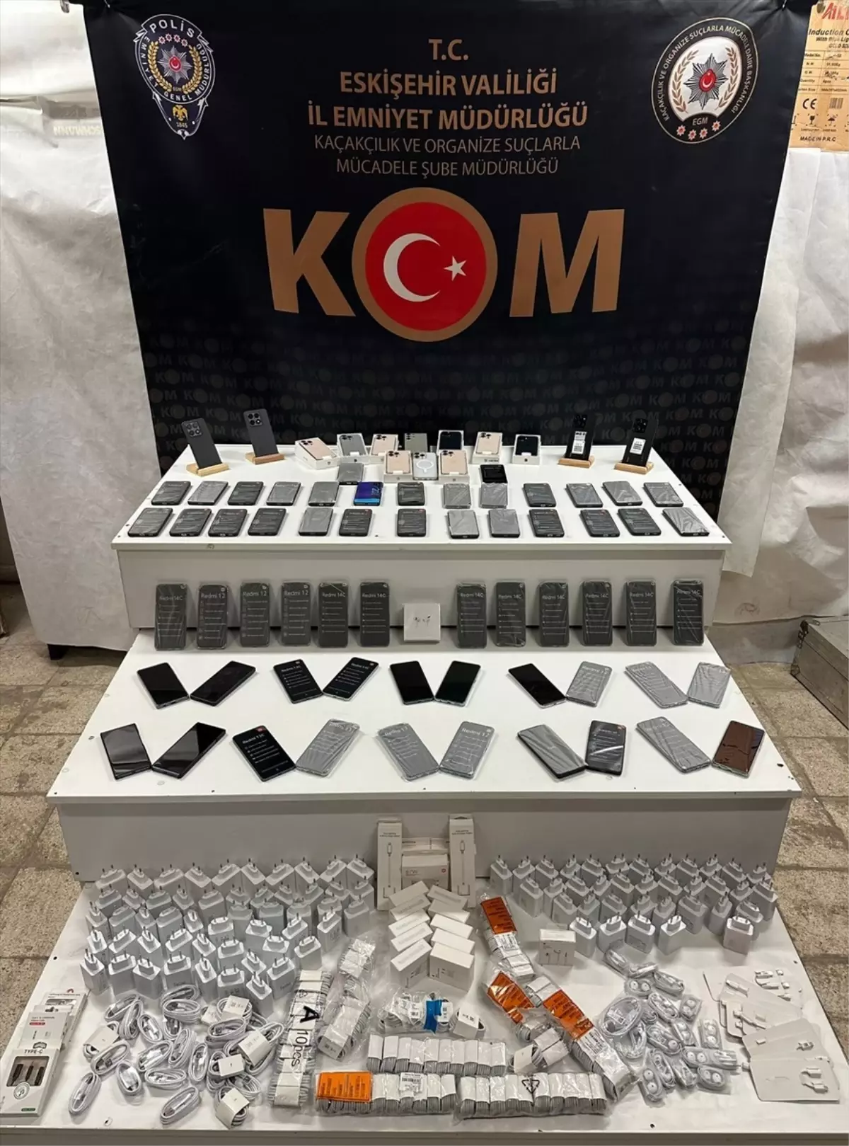 Eskişehir\'de Kaçakçılık Operasyonu