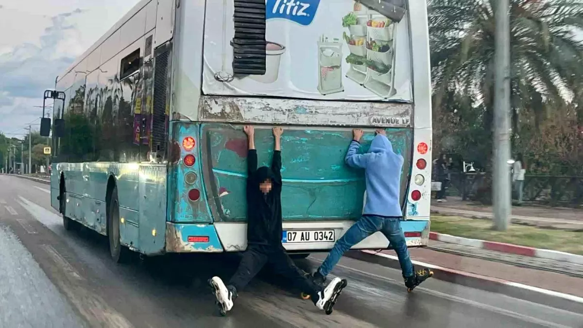 Antalya\'da Patenli Çocukların Tehlikeli Yolculuğu