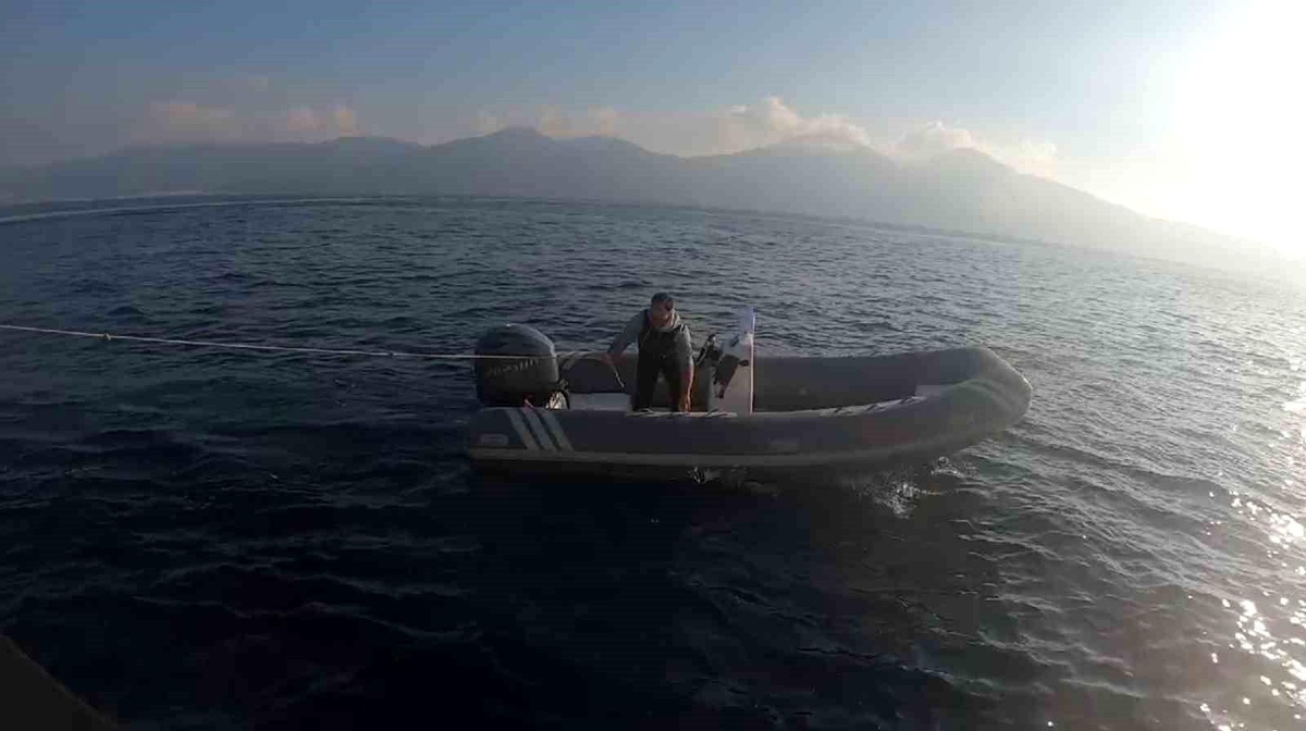 Kuşadası\'nda Göçmen Kaçakçısı Yakalandı