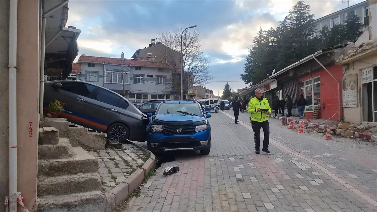 Domaniç\'te Kaza Anı Güvenlik Kamerasında