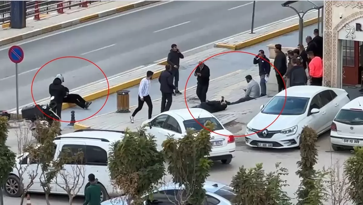 Mardin\'de Duruşma Çıkışında Silahlı Kavga: 4 Yaralı