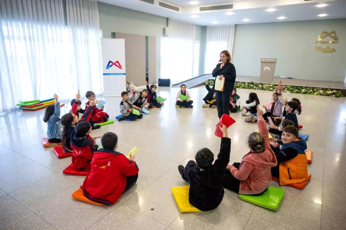 Mersin\'de Dünya Çocuk Hakları Günü Etkinlikleri Düzenlendi