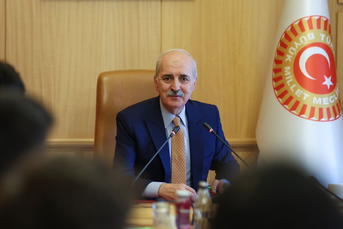 TBMM Başkanı Kurtulmuş, 25. Ulusal Çocuk Forumu\'na Katılan Çocuk Temsilcilerini Kabul Etti