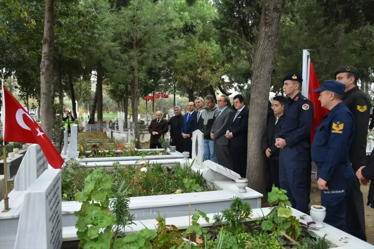 Tekirdağ\'da şehit öğretmen Neşe Alten ve babası kabirleri başında anıldı