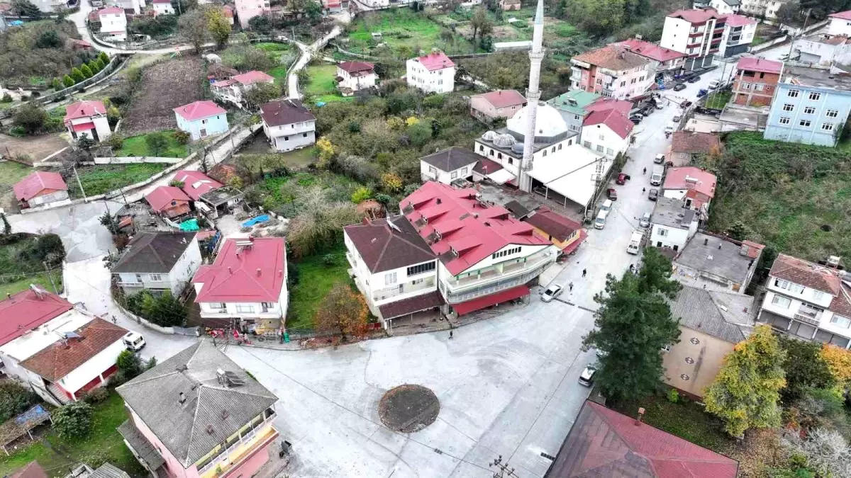 Terme Belediyesi Modern Yollar İçin Çalışmalarını Sürdürüyor