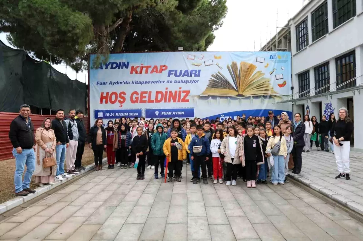 Yenipazar\'dan 600 Kişi Aydın Kitap Fuarı\'na Katıldı