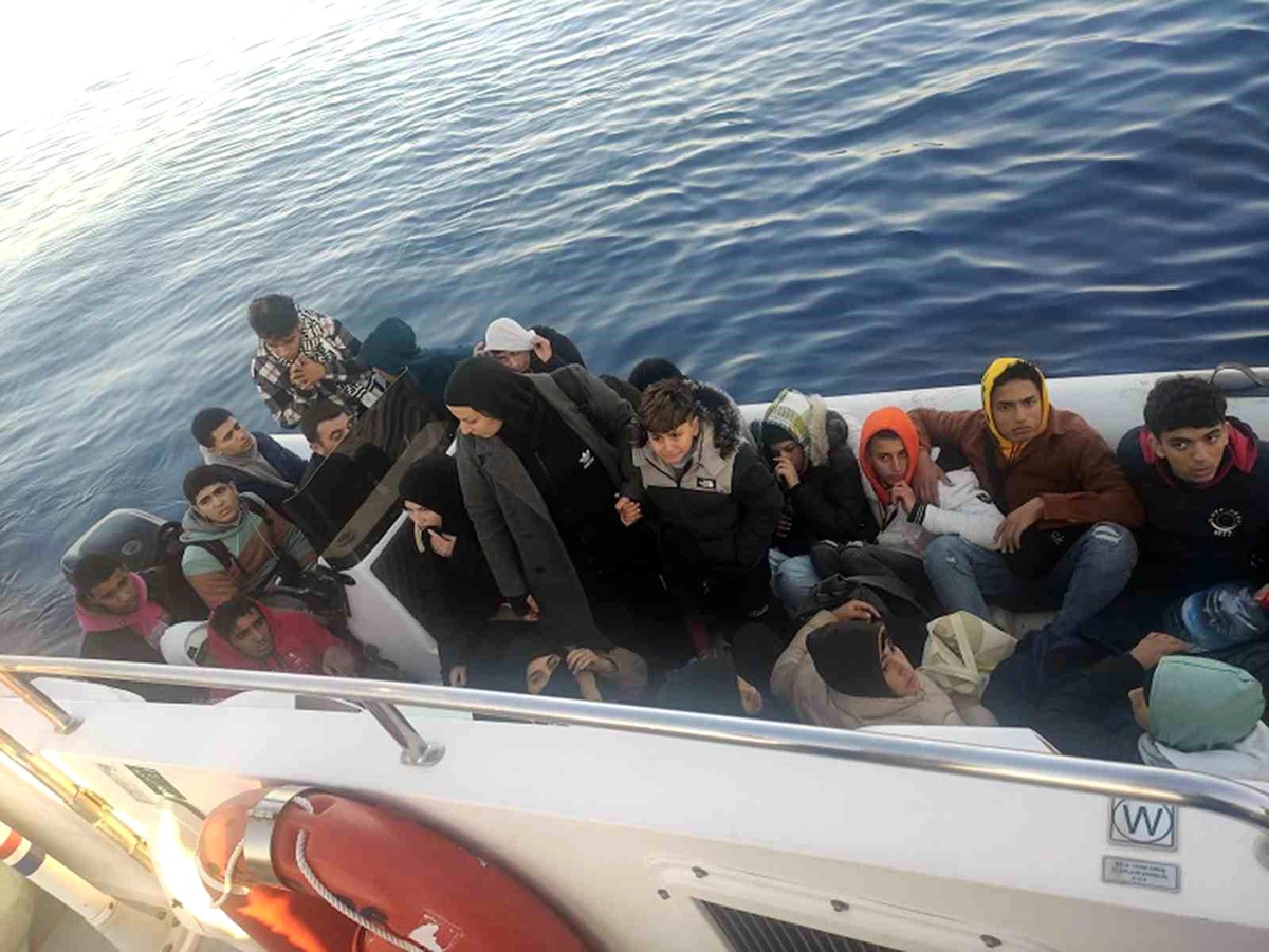 Marmaris\'te Düzensiz Göçmen Operasyonu