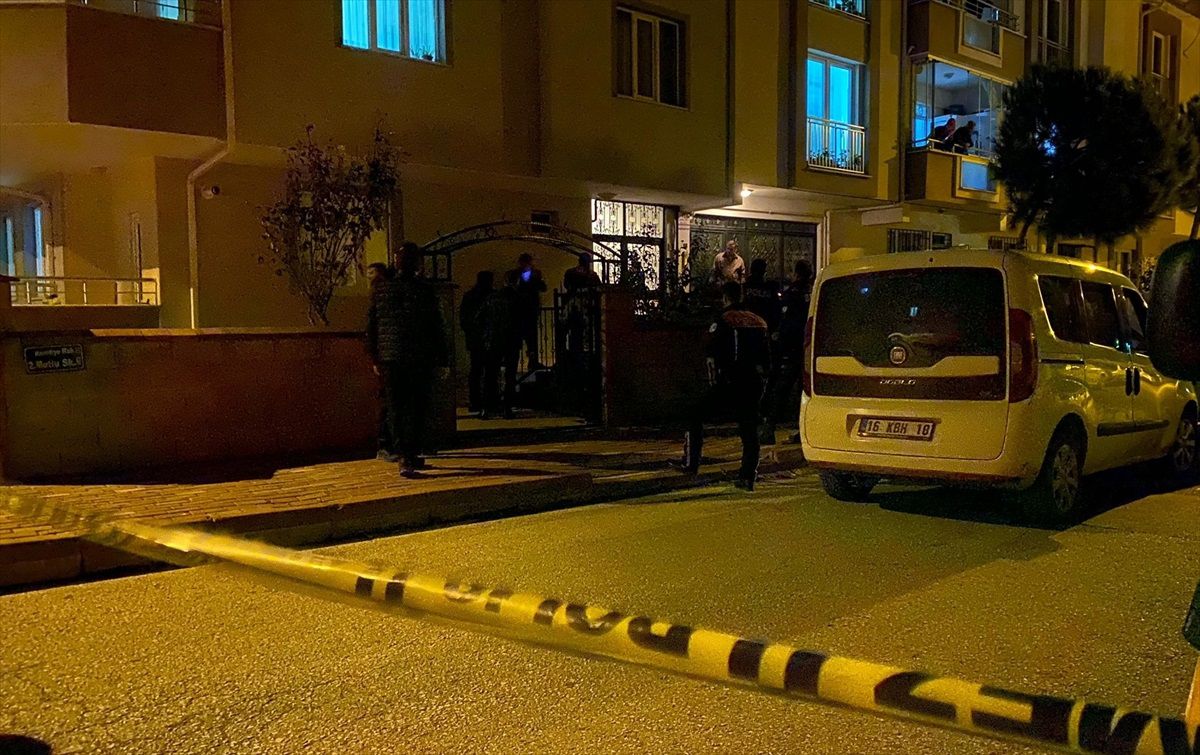 Bursa\'da Torun Dedesini Bıçakladı