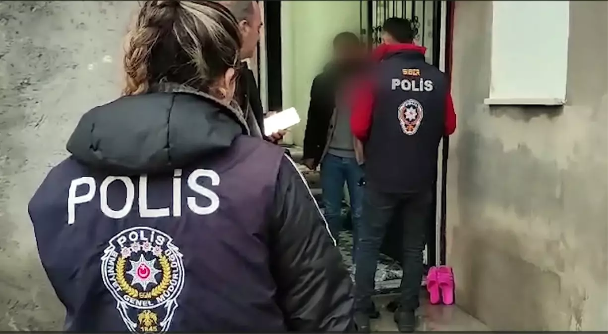 Bitlis\'te Çocukların Kullanıldığı Müstehcen Görüntü Paylaşımına Operasyon