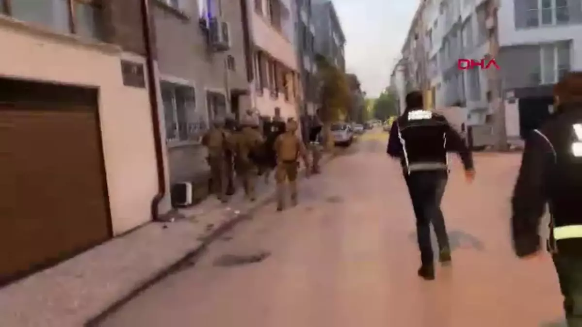 Eskişehir\'de Uyuşturucu Operasyonu: 9 Gözaltı