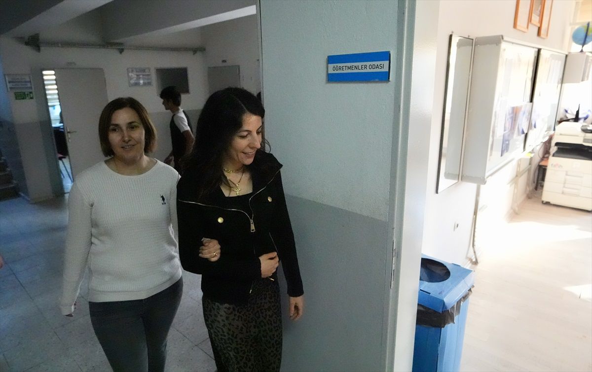 Görme Engelli Öğretmenin Meslek Aşkı