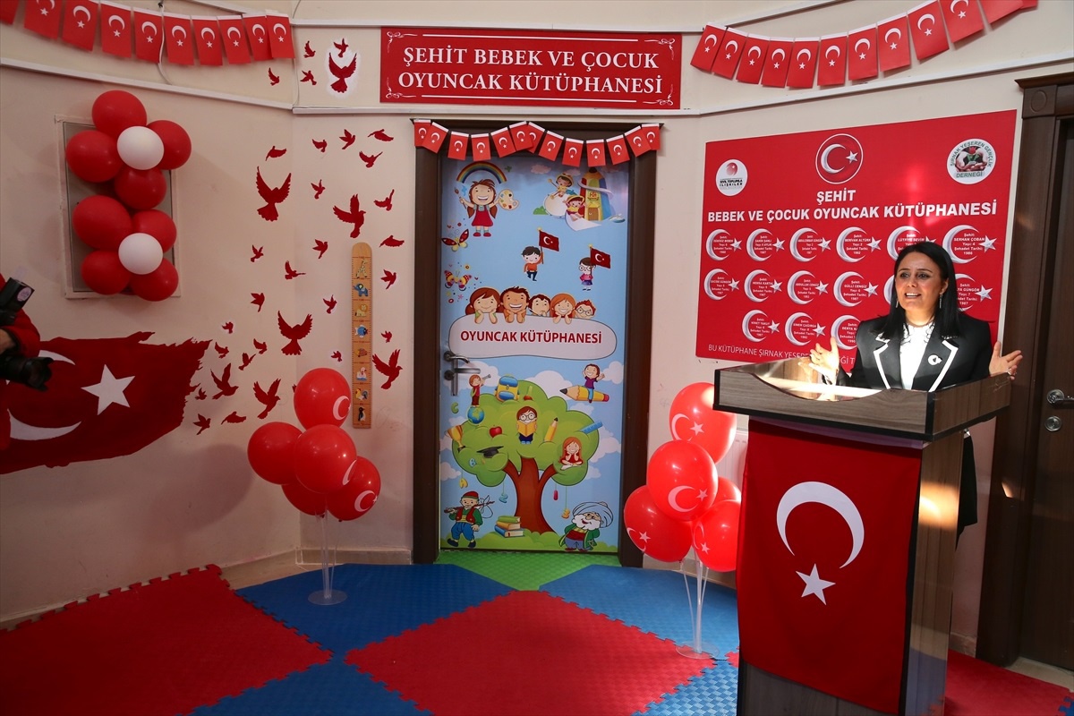 Hakkari\'de şehit bebek ve çocuklar anısına ikinci kütüphane kuruldu
