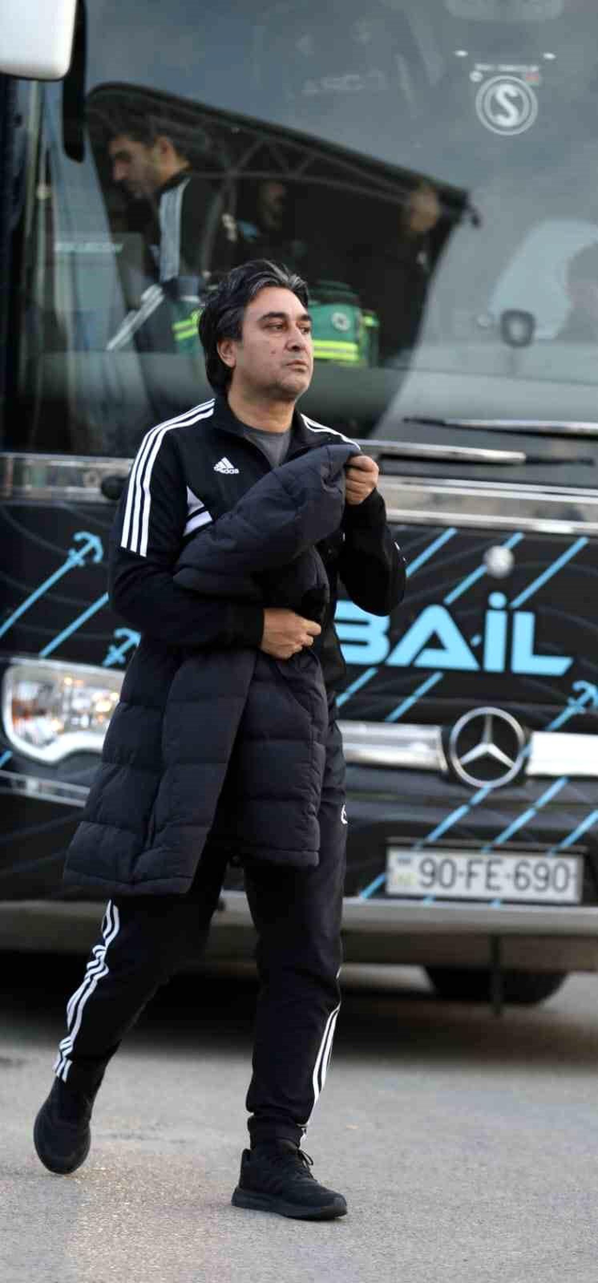 Sebahattin Tekin Sebail FK\'dan Ayrıldı