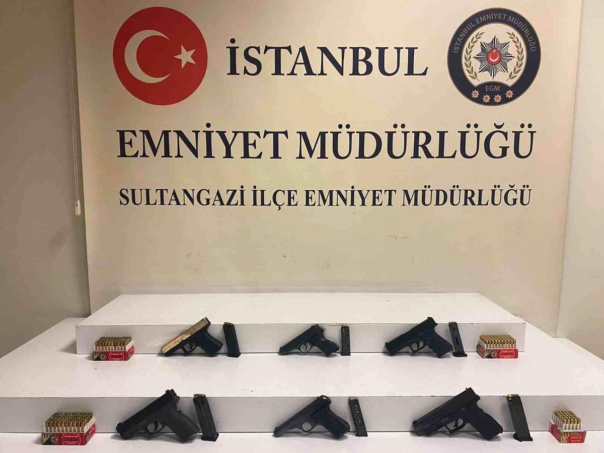 İstanbul\'da Yasa Dışı Silah Ticareti Operasyonu