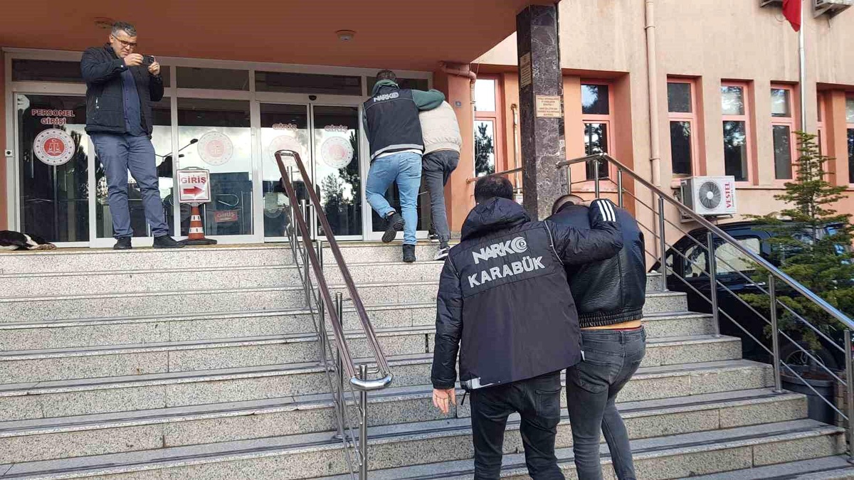 Karabük\'te Uyuşturucu Operasyonu: İki Şüpheli Tutuklandı