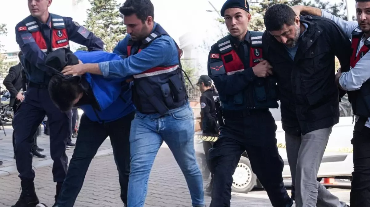 Yenidoğan Çetesi\'nde ambulans şoföründen ilk itiraf: Hasta yönlendirerek para kazandığımı kabul ediyorum