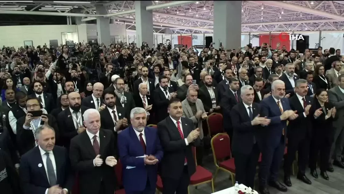 Cumhurbaşkanı Erdoğan: "Demokrasi ve insan hakları nutukları çeken ülkeler, katliamları ve soykırımı durdurmaya çalışmak yerine İsrail\'e verdikleri...