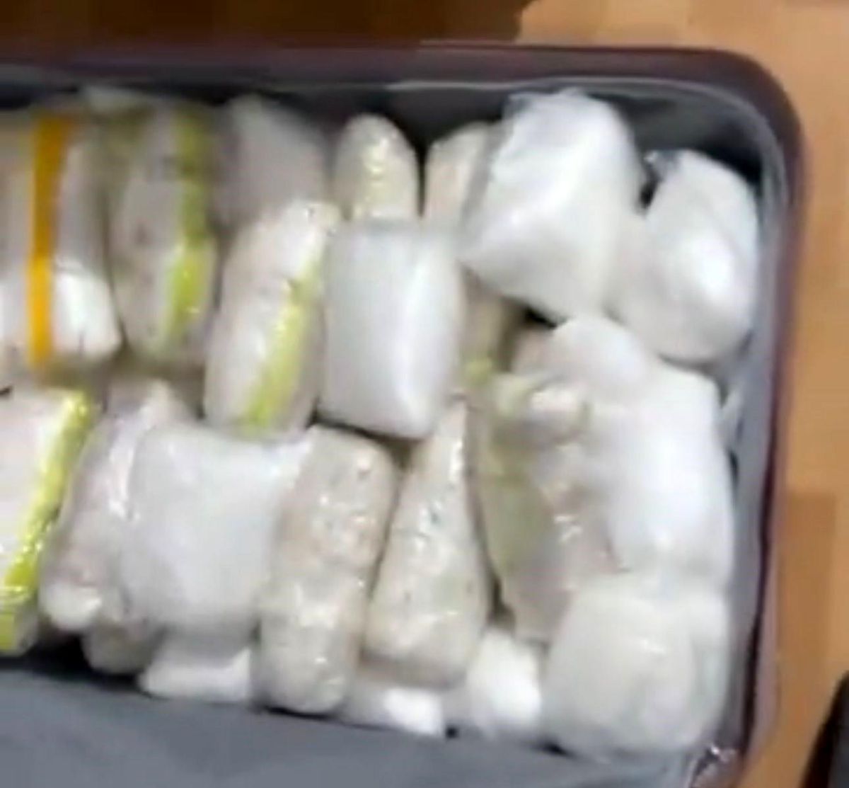 Elazığ\'da Uyuşturucu Operasyonu: 20 Kilo Metamfetamin Ele Geçirildi