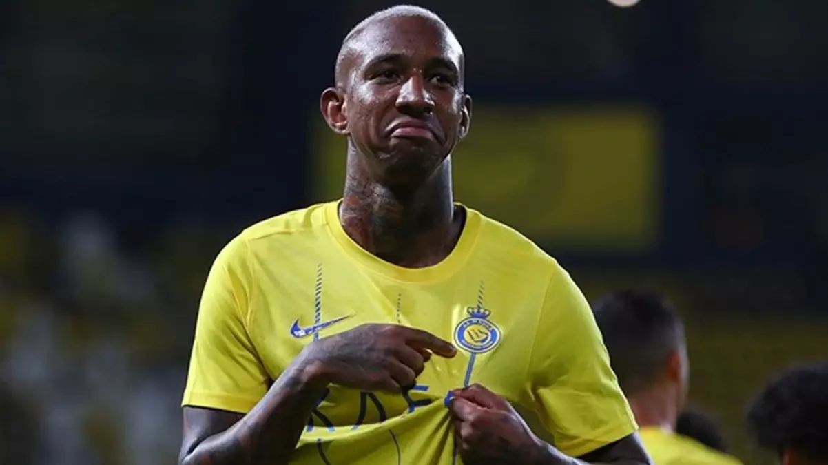 Fenerbahçe\'ye imzayı atıyor: Al-Nassr Talisca için yapılan teklifi kabul etti