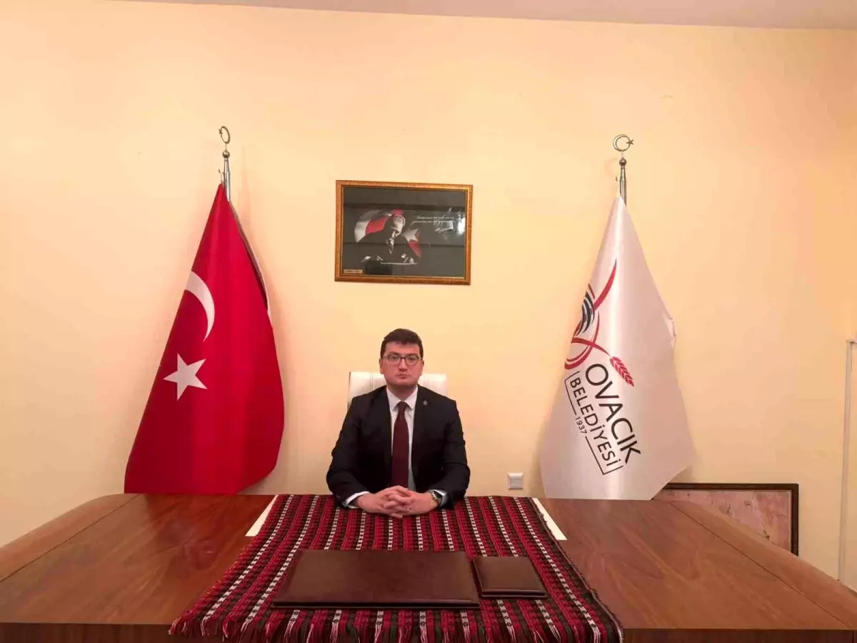 Ovacık\'ta CHP\'li Başkan Görevden Uzaklaştırıldı, Yerine Kaymakam Atandı