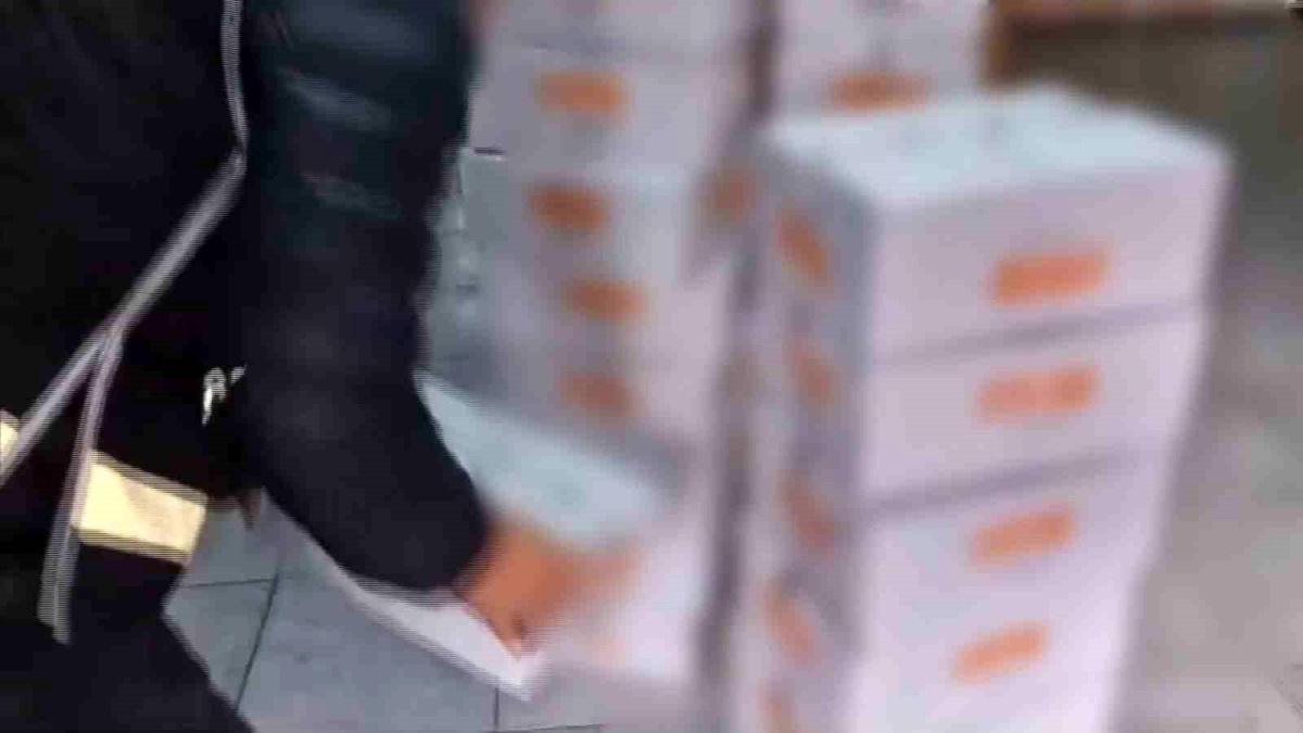 Kayseri\'de 359 Kilo Kaçak Nargile Tütünü Ele Geçirildi