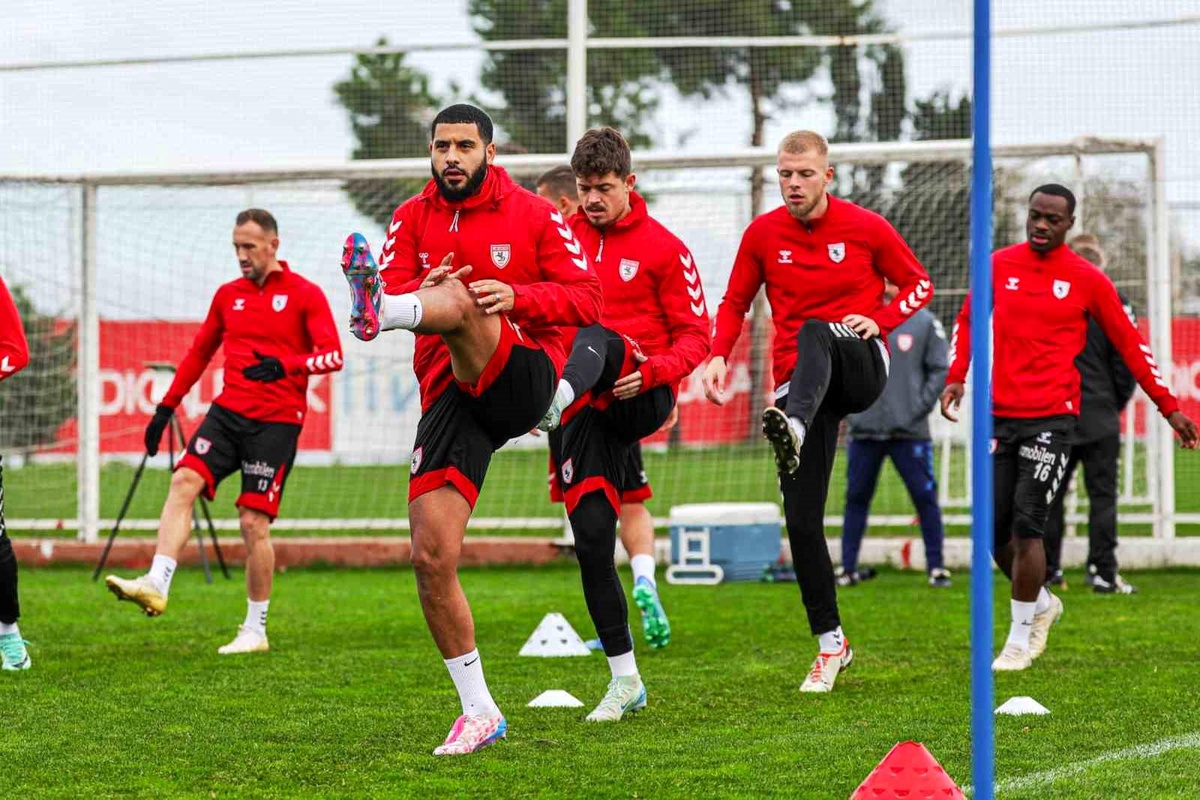 Samsunspor Alanyaspor\'u Bekliyor