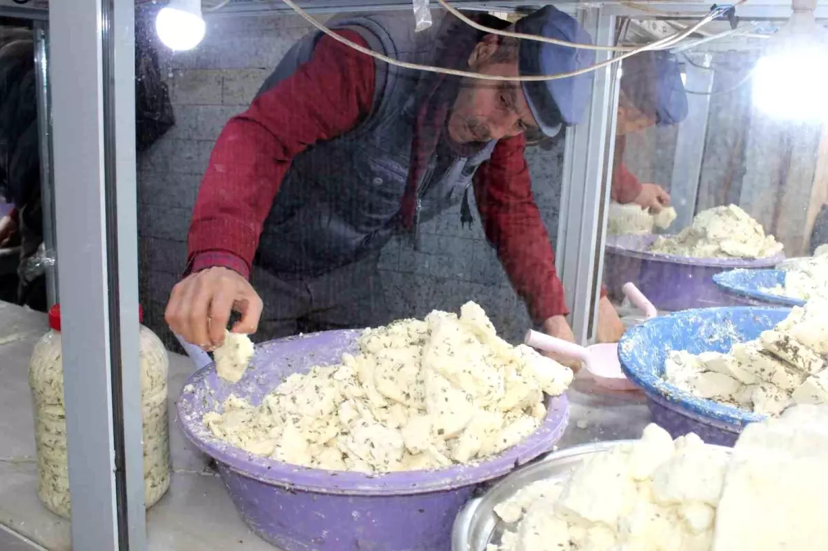 Siirt'te Kışlık Peynir Satışa Sunuldu - Son Dakika