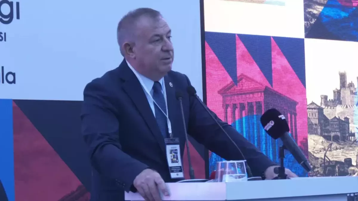 CHP\'li Zeybek: Türkiye\'nin Beşinci Büyük Turizm Destinasyonu Olmalı