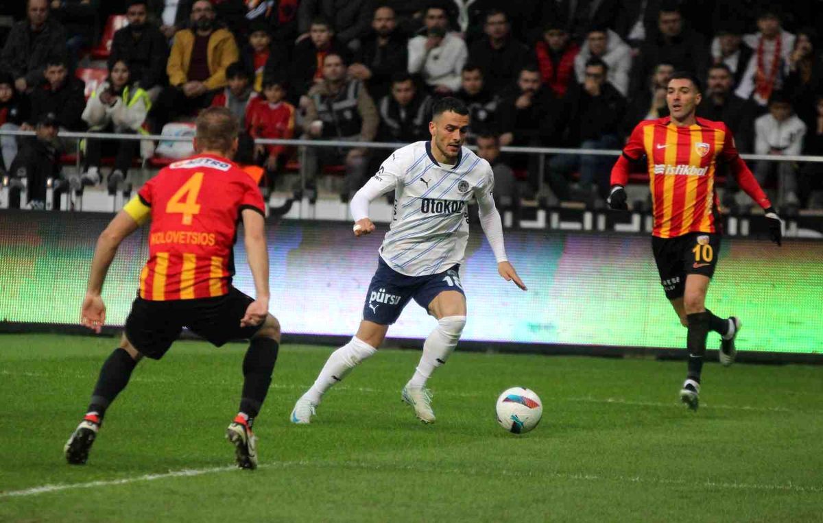 Kayserispor Fenerbahçe\'ye 6-2 Mağlup Oldu