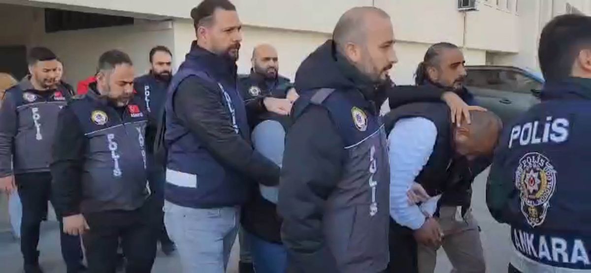 Ankara\'da Kredi Dolandırıcılarına Operasyon: 7 Tutuklama