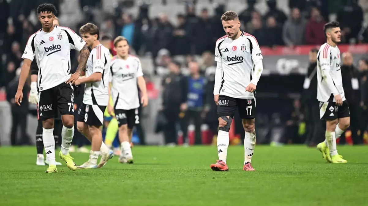 Beşiktaş, Göztepe\'ye sahasında 4-2 yenildi