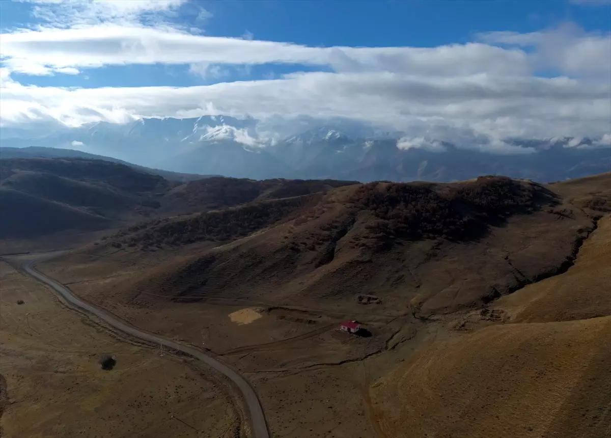 Şeytan Dağları\'na Kar Yağdı