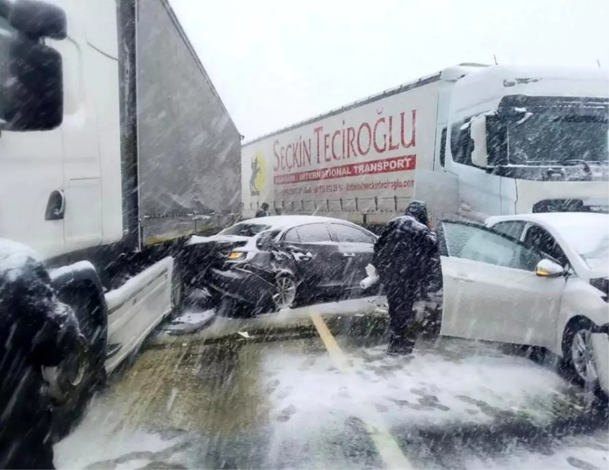 Zincirleme Kaza, Karabük-Gerede Yolunu Kapattı