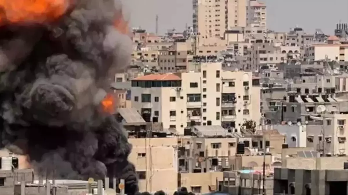 İsrail\'in Gazze Şeridi\'ndeki Saldırılarında Ölü Sayısı 44 Bin 211\'e Yükseldi