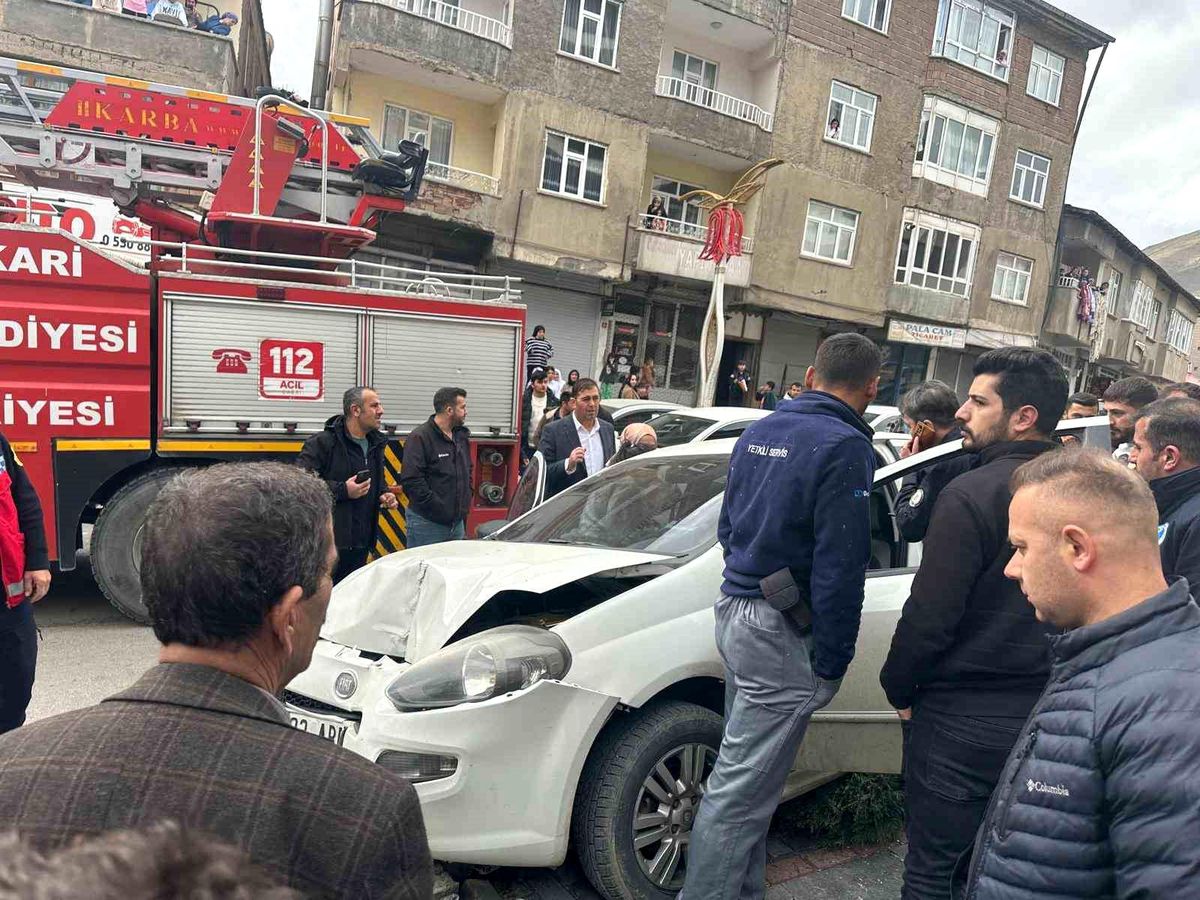 Hakkari\'de Trafik Kazası
