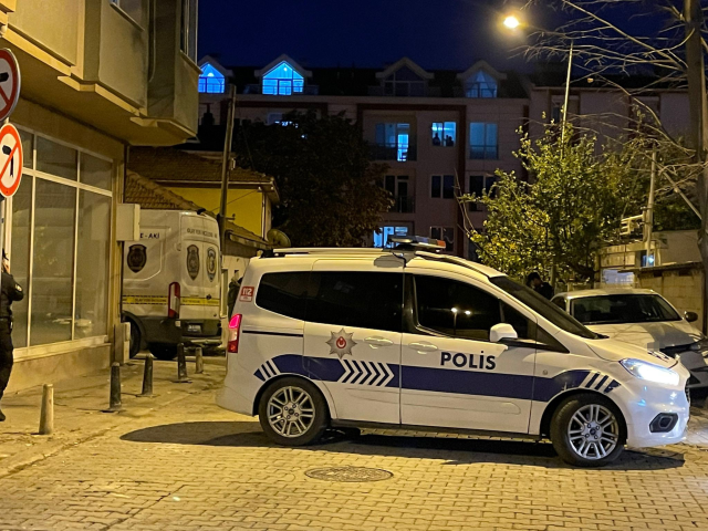 İstanbul'daki aile katliamında yeni detaylar! Şahıs, kız kardeşi ve eşini de ağır yaralamış