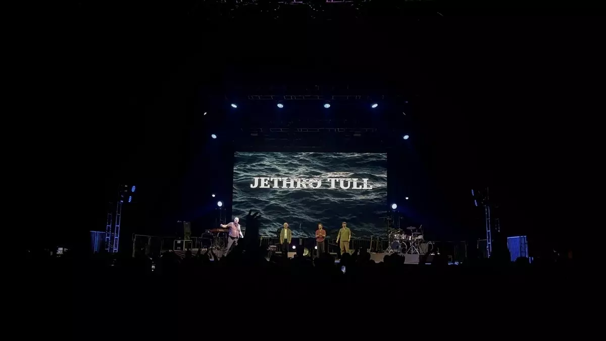 Jethro Tull İstanbul\'da Çaldı