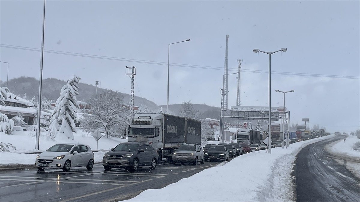 Bolu Dağı Geçişi Yeniden Trafiğe Açıldı