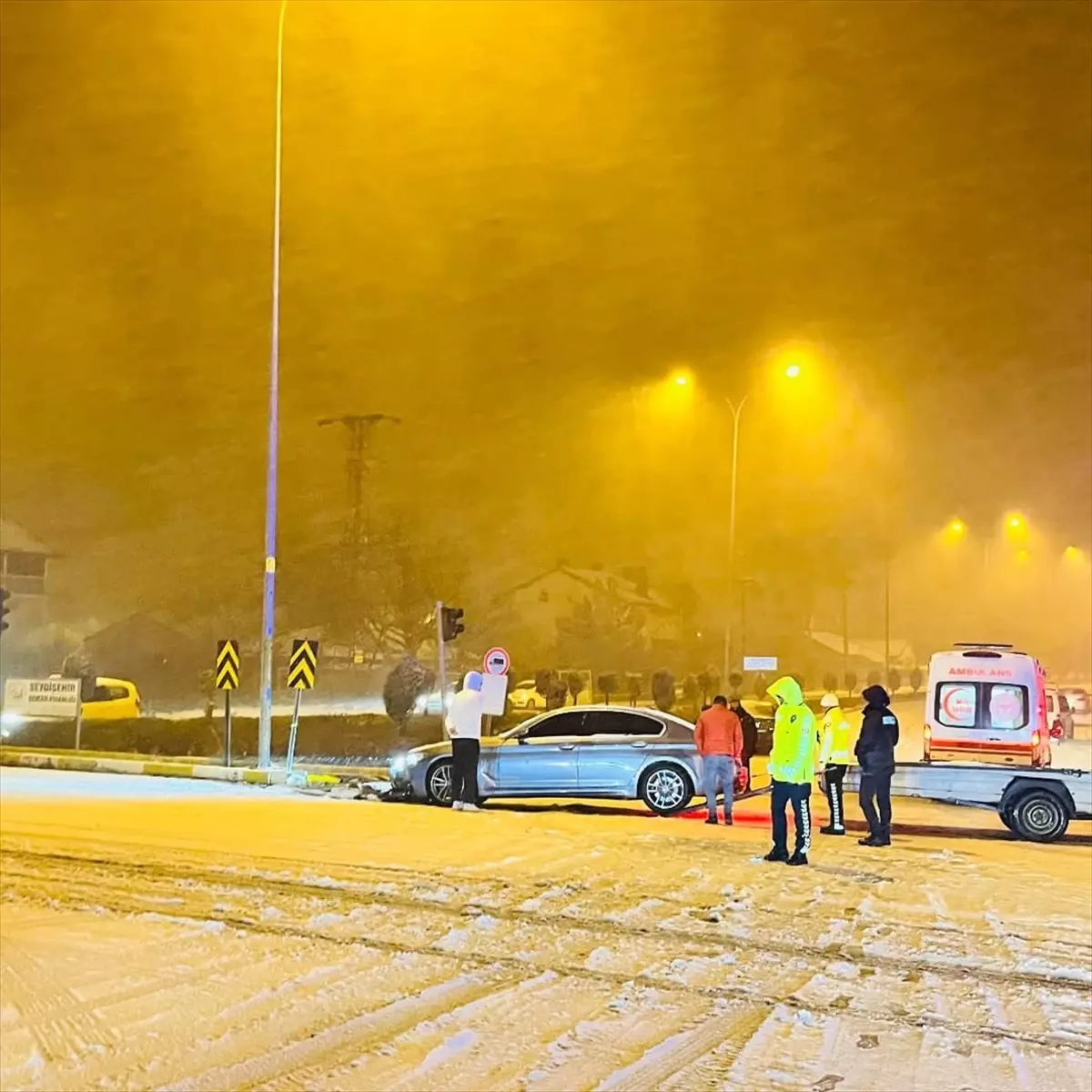 Seydişehir\'de Trafik Kazası: 3 Yaralı