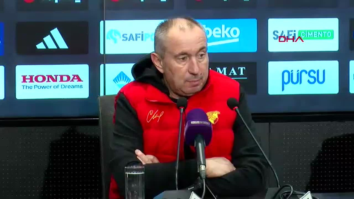 Göztepe Teknik Direktörü Stoilov: \'Avrupa hedefi benim için önemli\'