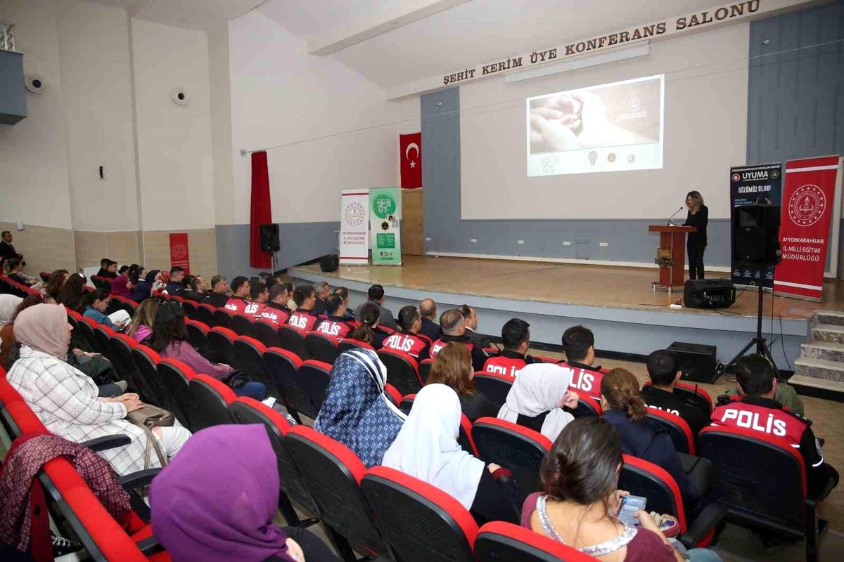 Uyuşturucuya Karşı Eğitim: 2.231 Anne