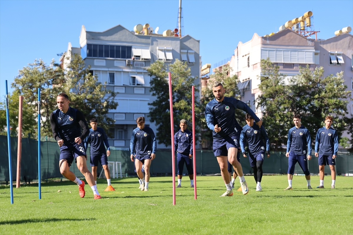 Alanyaspor Trabzonspor Maçına Hazırlanıyor