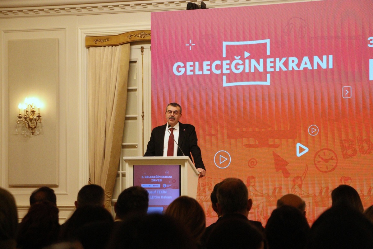 Dijital Medya Kullanımında Yeni Yasal Düzenlemeler Hazırlanıyor