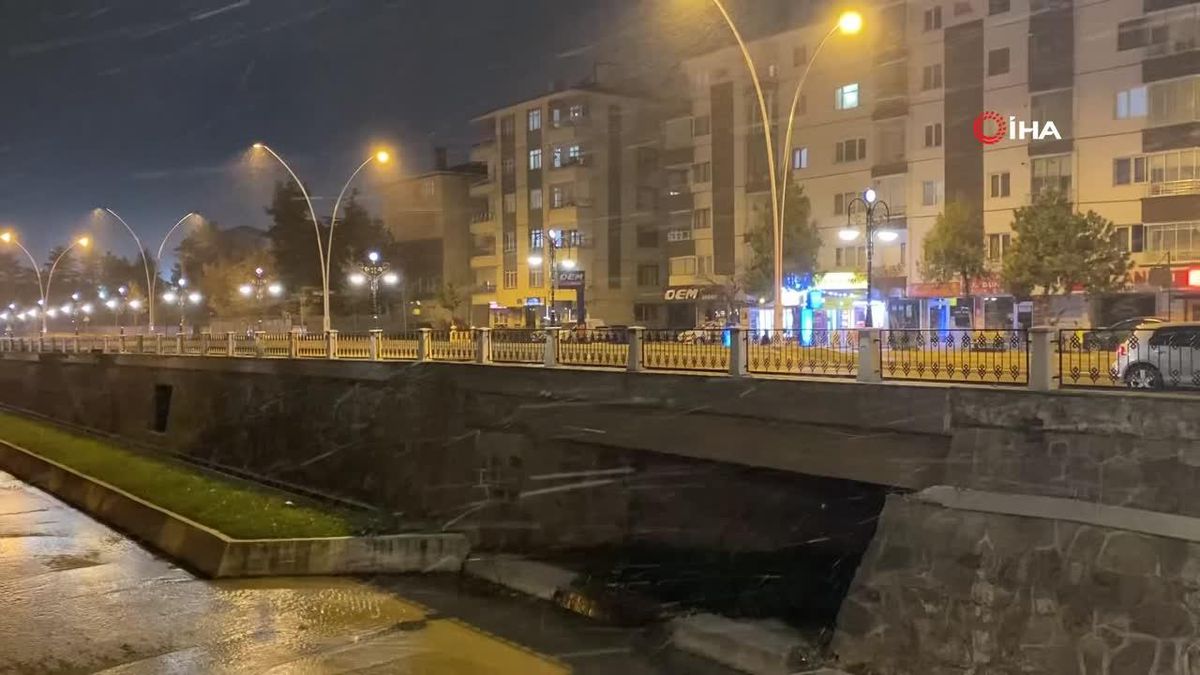 Çankırı\'da Kar Yağışı Başladı