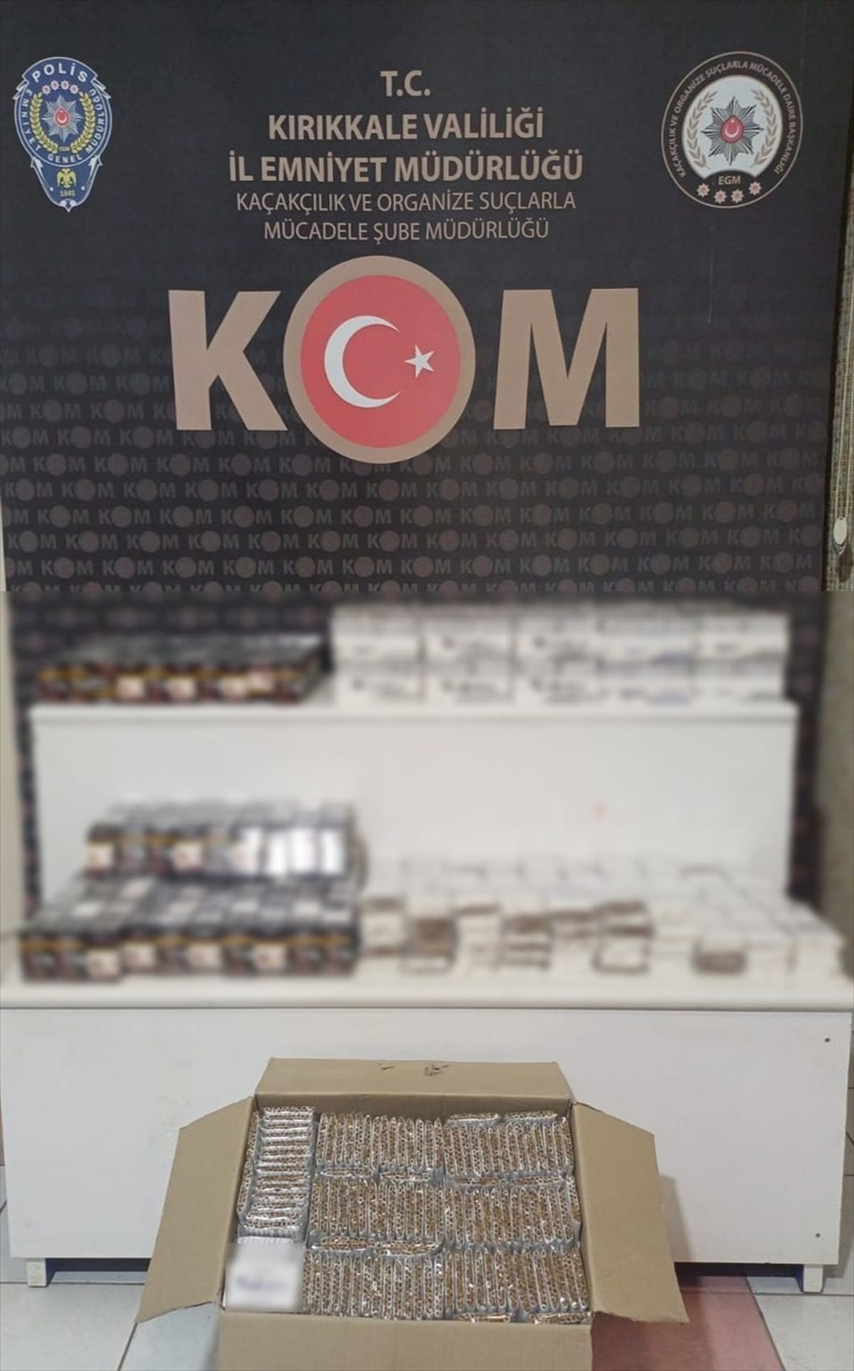 Kırıkkale\'de 30 Bin Dolu Makaron ve 500 Paket Kaçak Sigara Ele Geçirildi