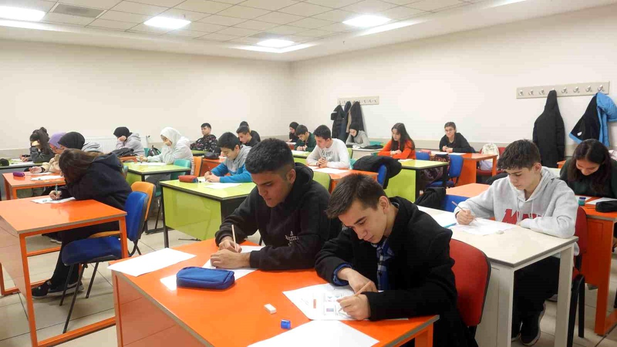 KAYMEK\'ten Matematik Kampı Seçmeleri Tamamlandı