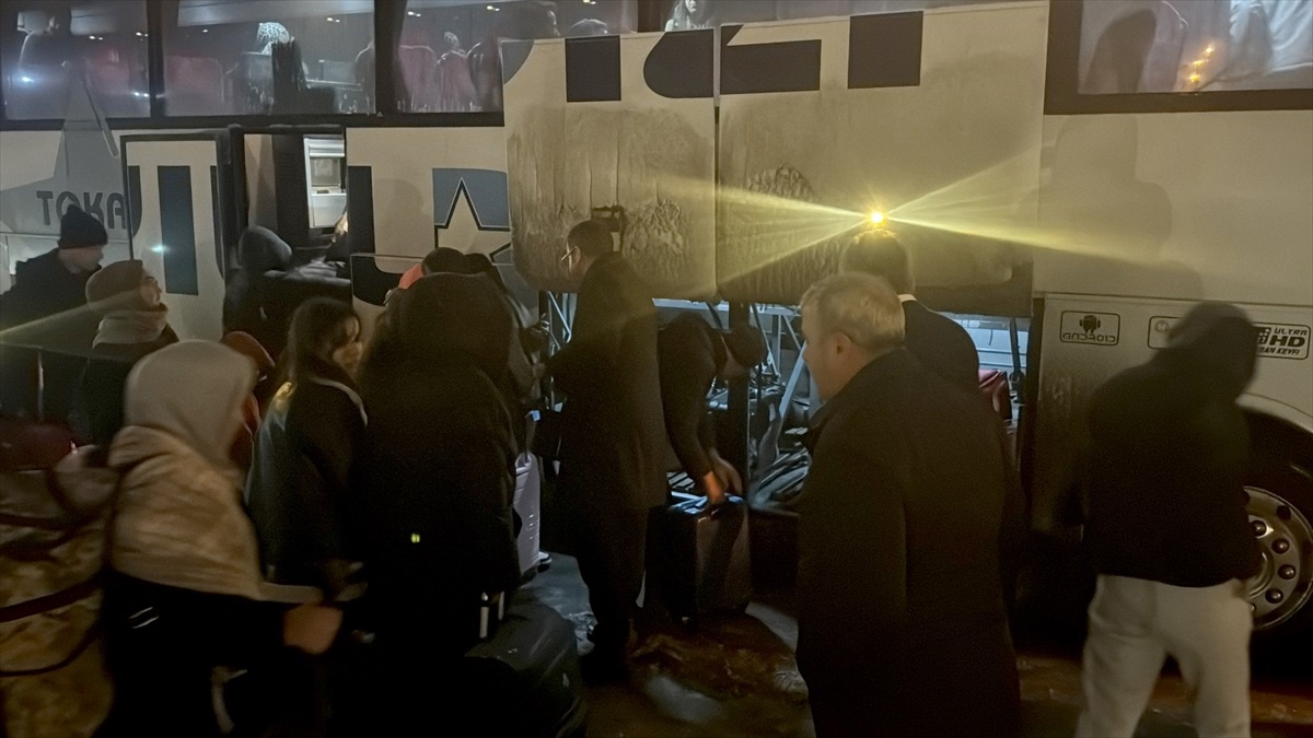 Kayseri\'de Otobüs Kazası: 17 Yaralı