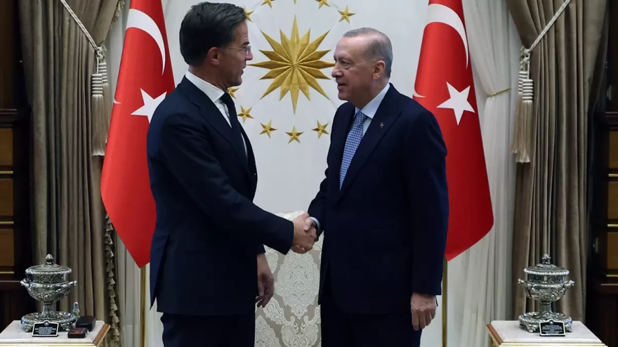 NATO Genel Sekreteri Rutte, Türkiye\'nin savunma sanayisini öve öve bitiremedi